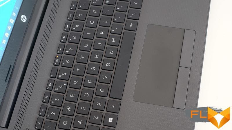 HP 250 G7 review keyboard and trackad