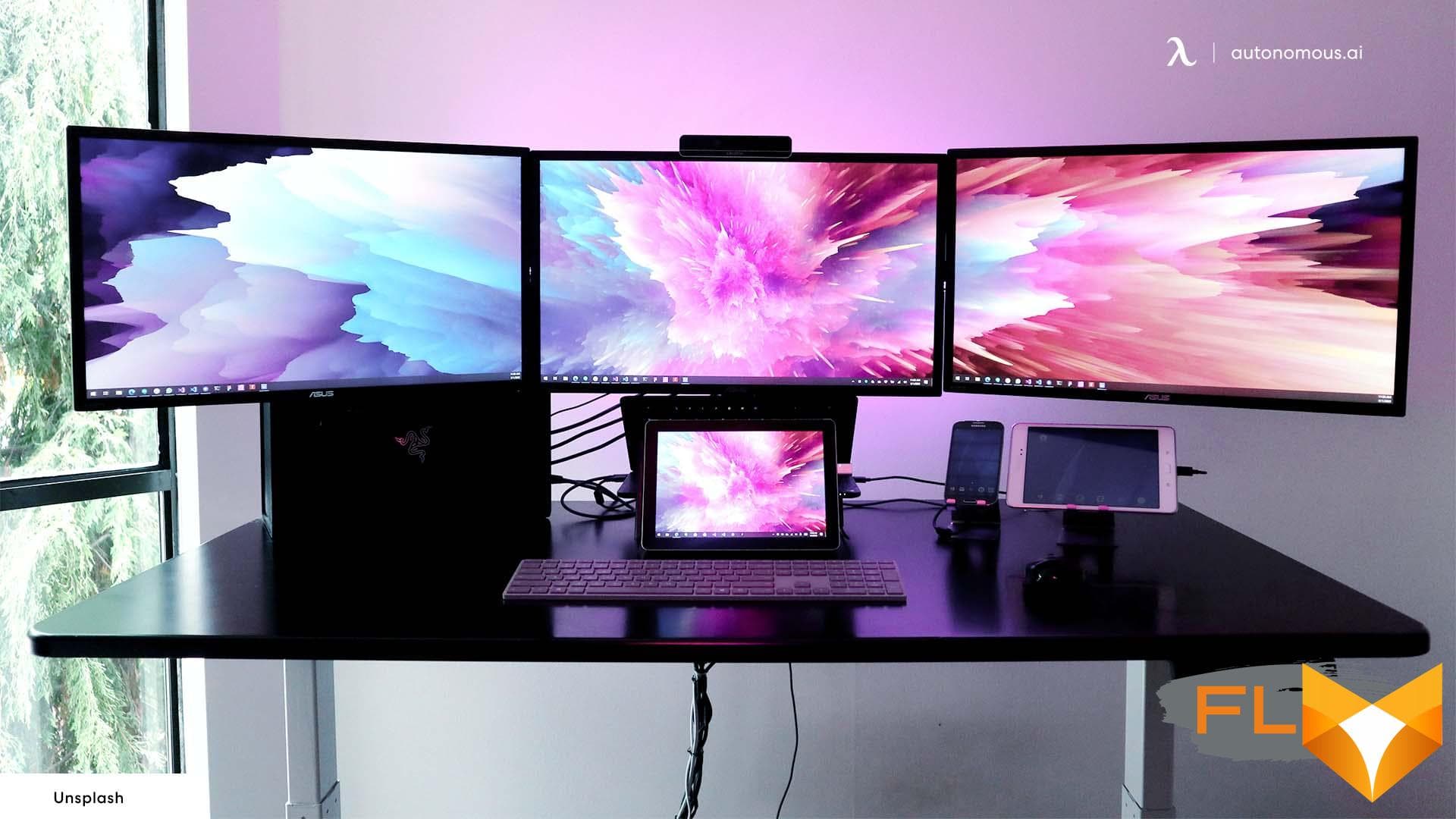 Best triple monitor stand