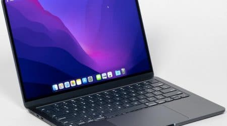 Review of the 2022 MacBook Air laptop based on the Apple M2